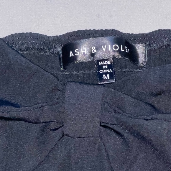 Top - Picture 2 of 2